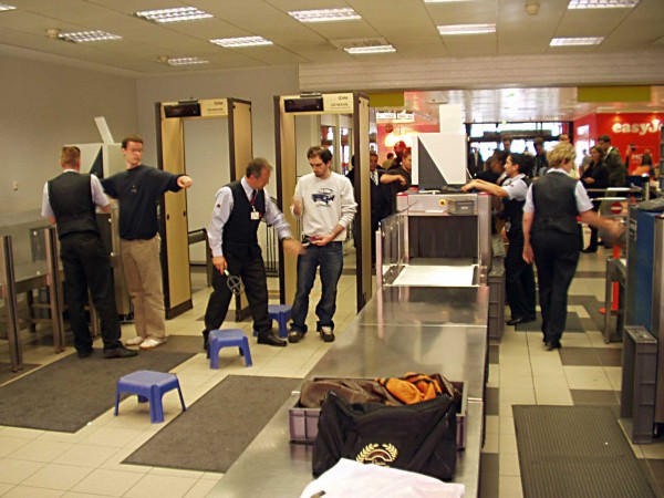 forgot luggage at airport